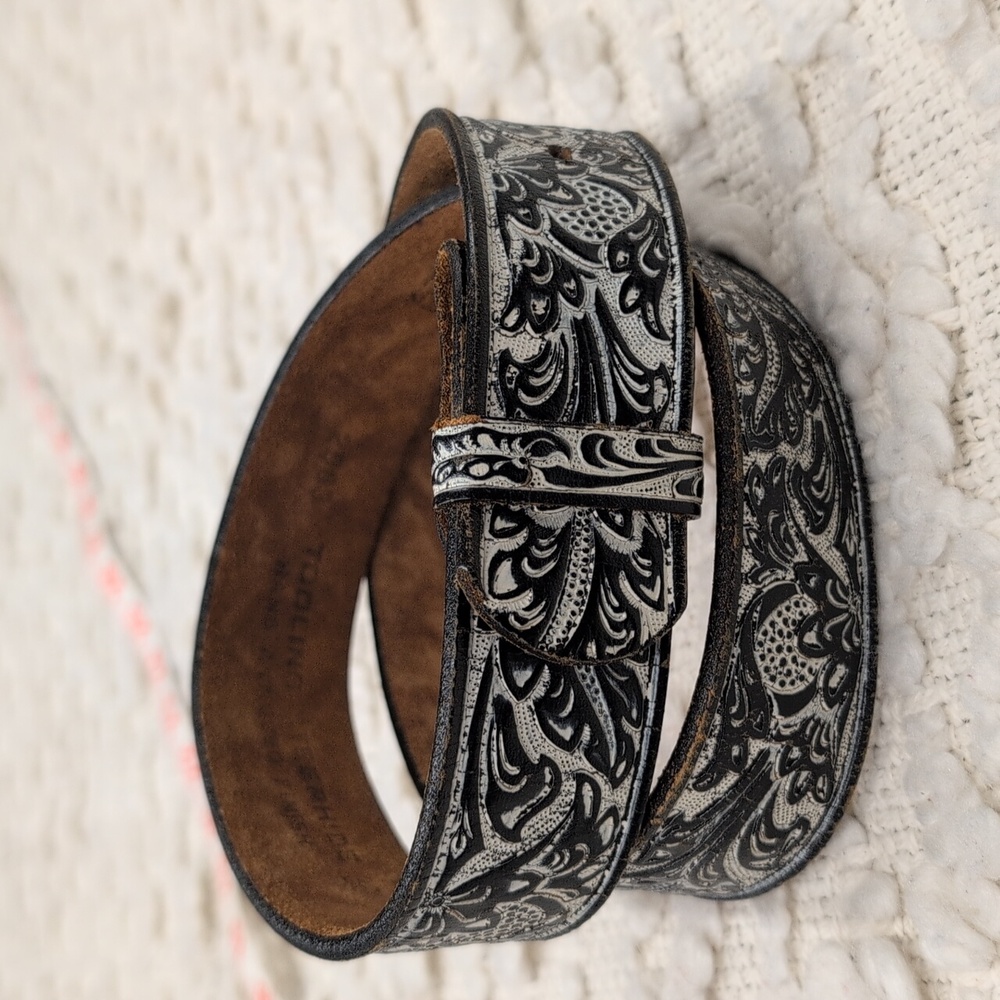 Hytone Intricate Black Leather Tooled Antiqued Finish Belt Western 34"